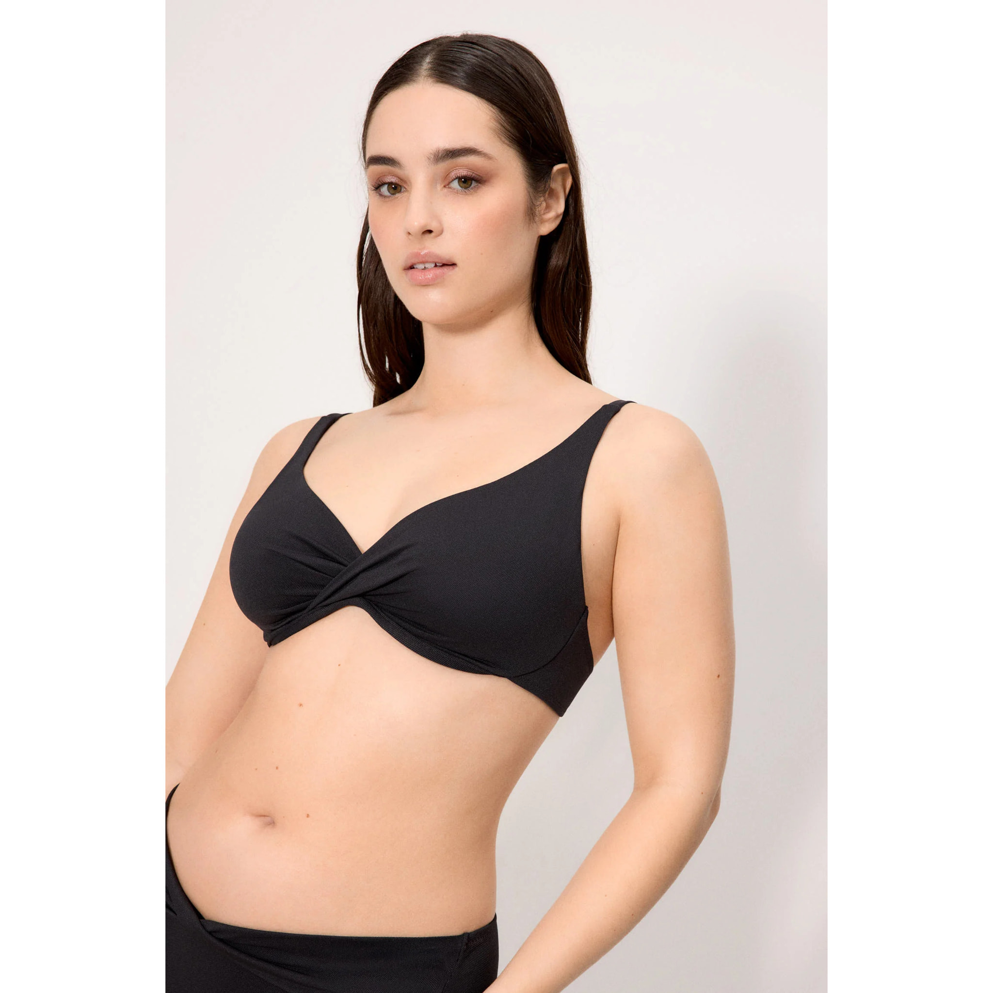 Top bikini contenitivo Nero