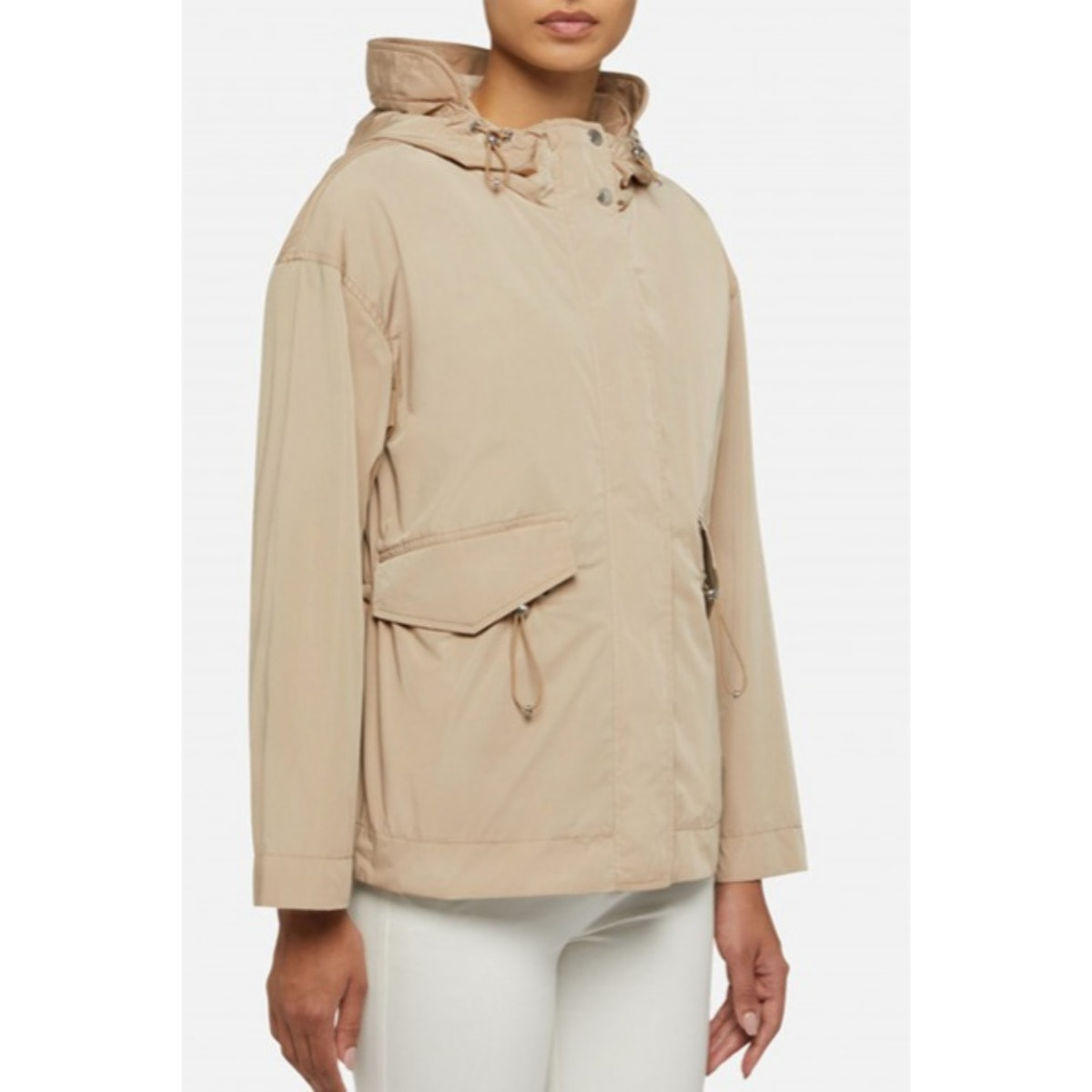 Chubasquero > Cortavientos Mujer de la marca GEOX  modelo W BULMYA PARKA Beige