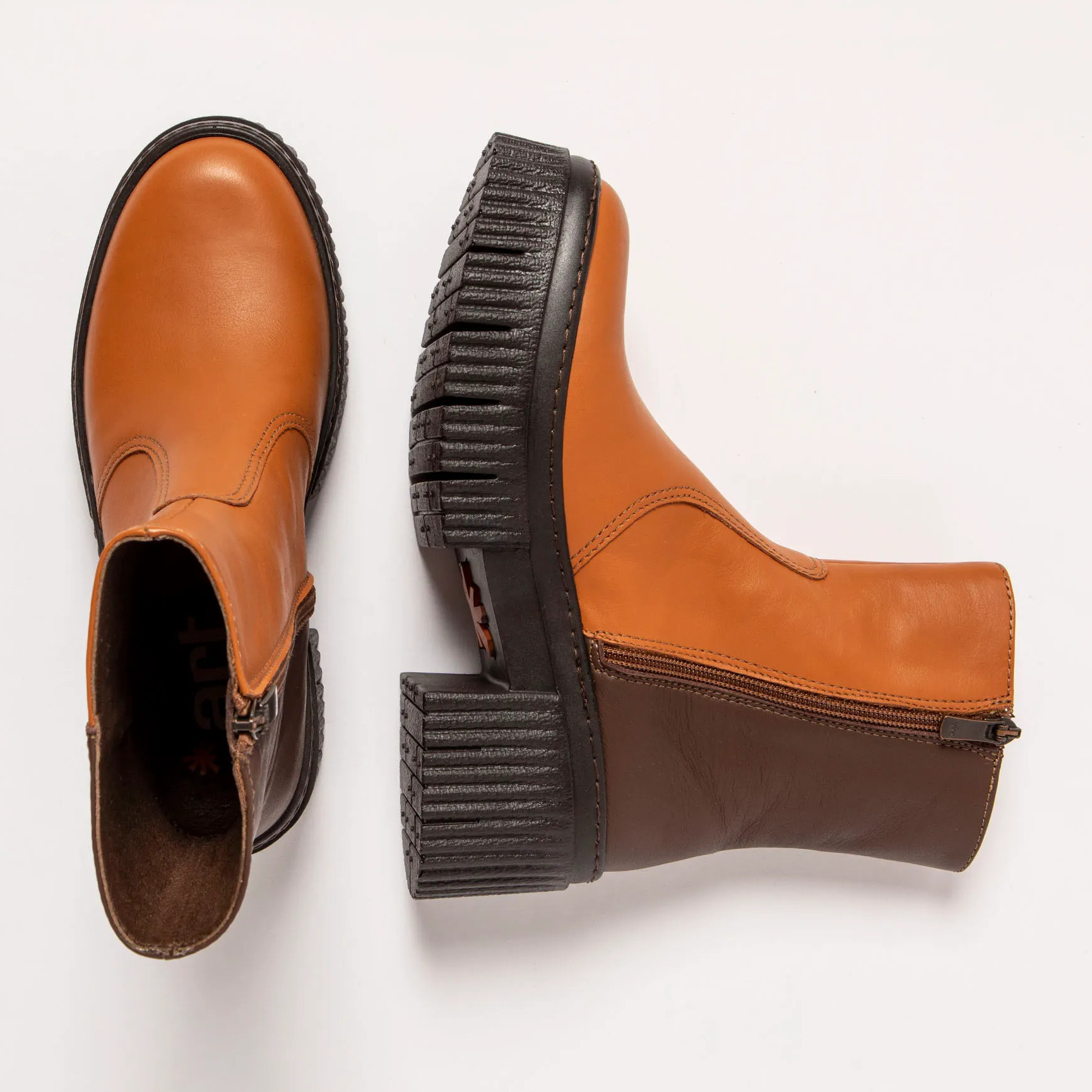 Botines con tacón 1374 NAPPA CUERO-BROWN/YORK color Cuero-brown