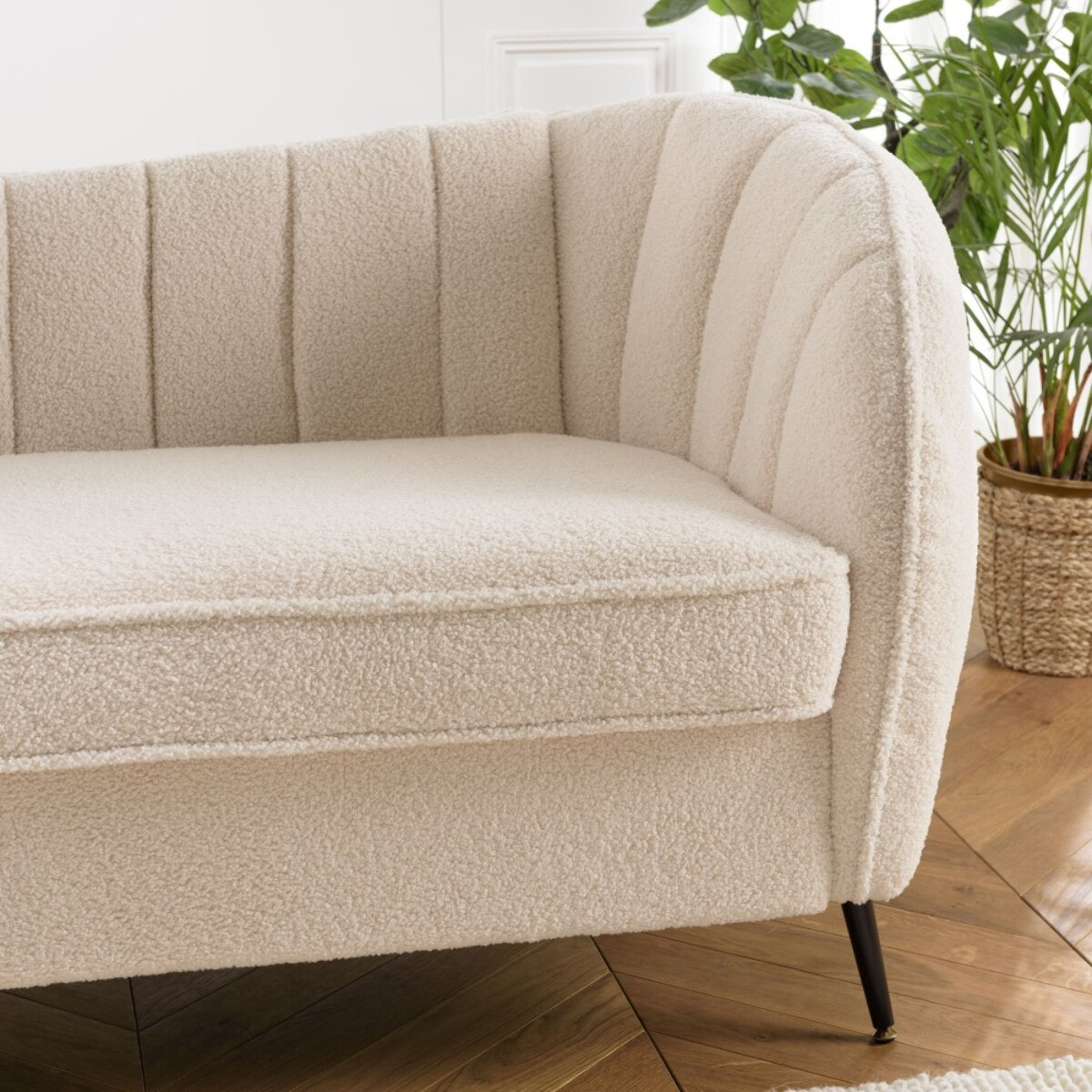LEOPOLD - Canapé vague 2 places tissu bouclette écru pieds métal