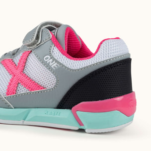 Zapatilla Deportiva Infantil con Cierre de Velcro y Tecnología X-Lite MUNICH ONE KID VCO 81