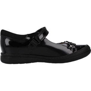 Colegiales Niña de la marca CLARKS  modelo SCOOTER JUMP K NEGRO