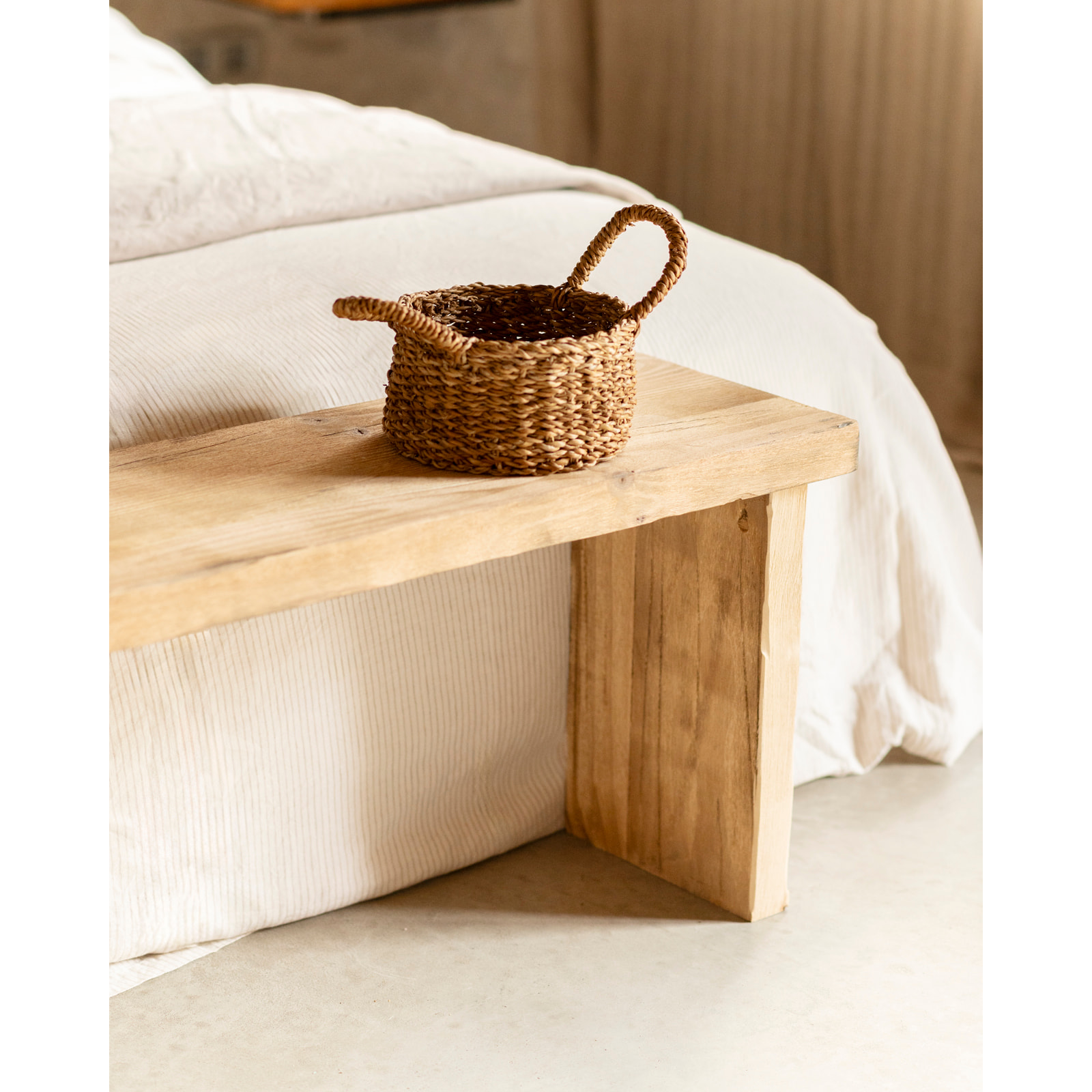 Banco rústico de madera maciza de 109x45cm Alto: 45 Largo: 109 Ancho: 29