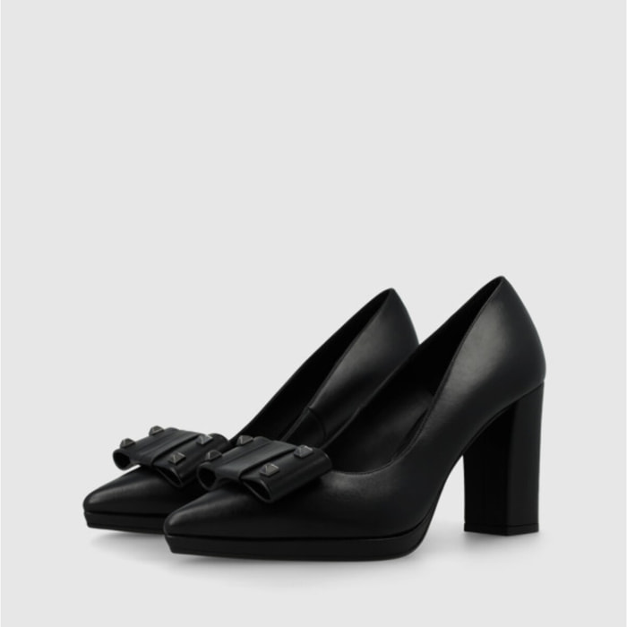 ZAPATOS DE SALÓN NEGROS LOTANI