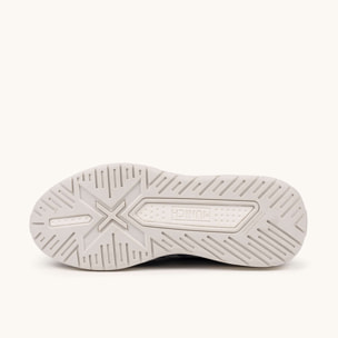 Zapatilla de Silueta Dinámica en Tonos Tierra y Detalles Turquesa MUNICH NEXA 19