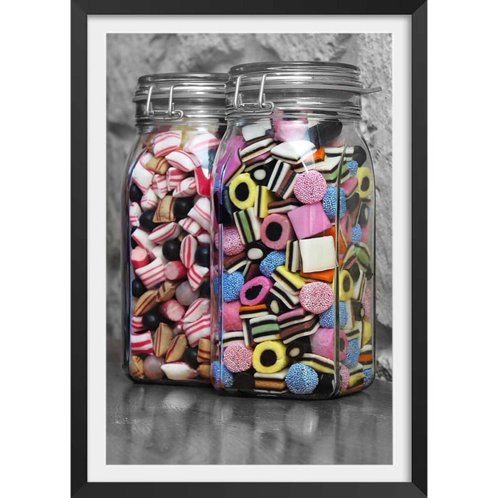 Affiche bonbons arlequins et roudoudous Affiche + cadre en bois - Noir