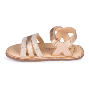 SANDALIA BAREFOOT ORO ROSADO - VELCRO Y ACABADO METÁLICO