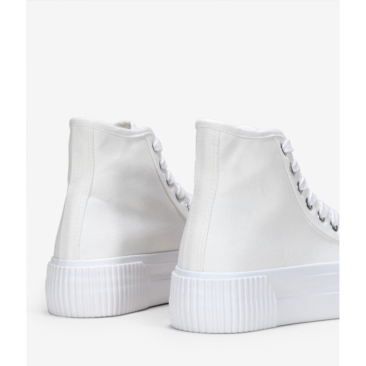 Zapatillas de tela altas blancas con plataforma