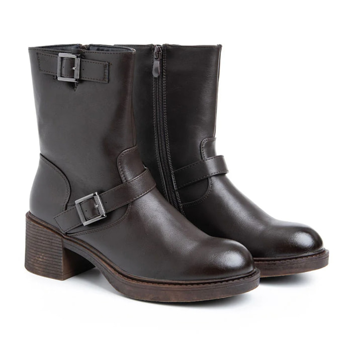 Stivaletto con doppia fibbia e tacco largo - MARRONE