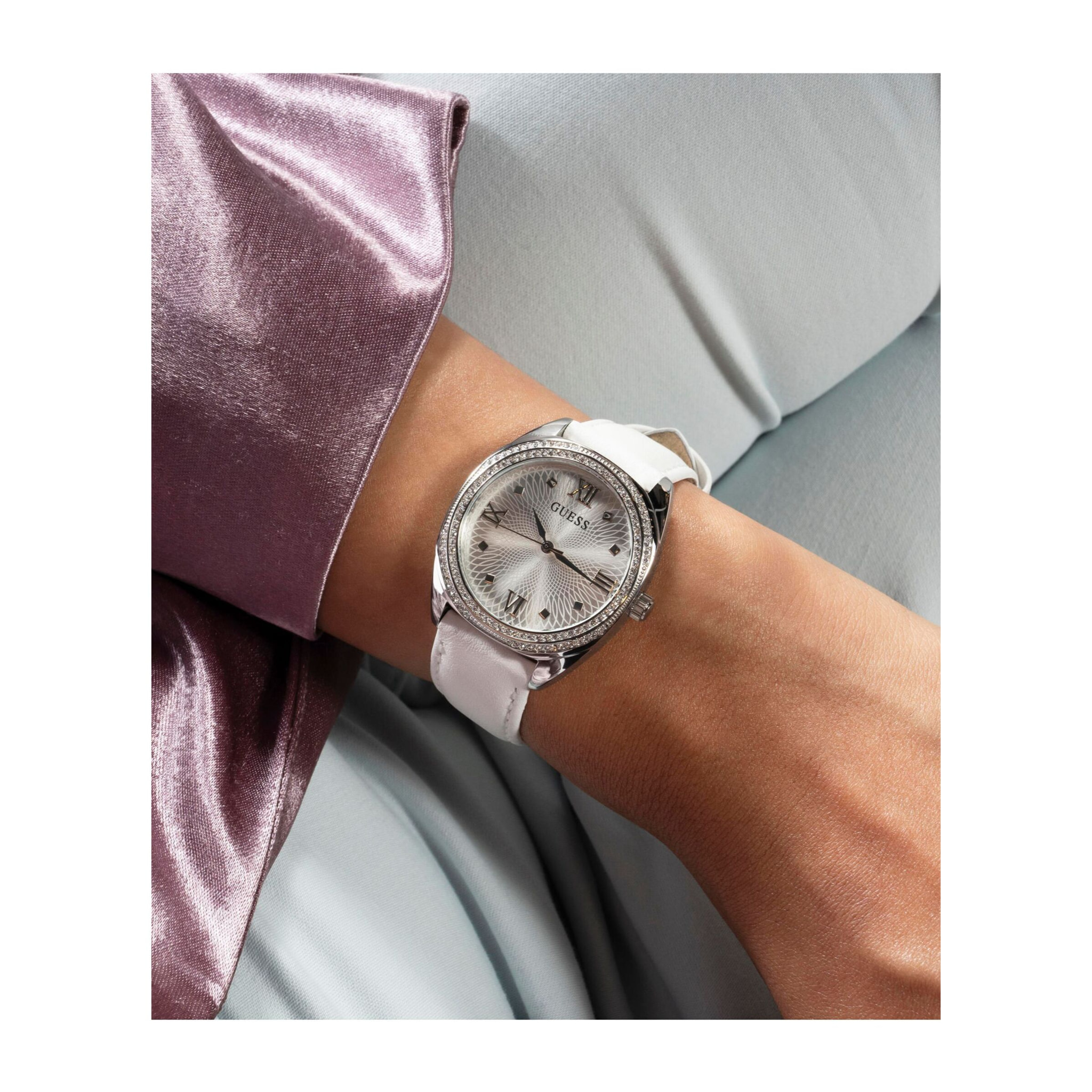 Guess Reloj Analógico De Cuarzo. Gbs Delilah