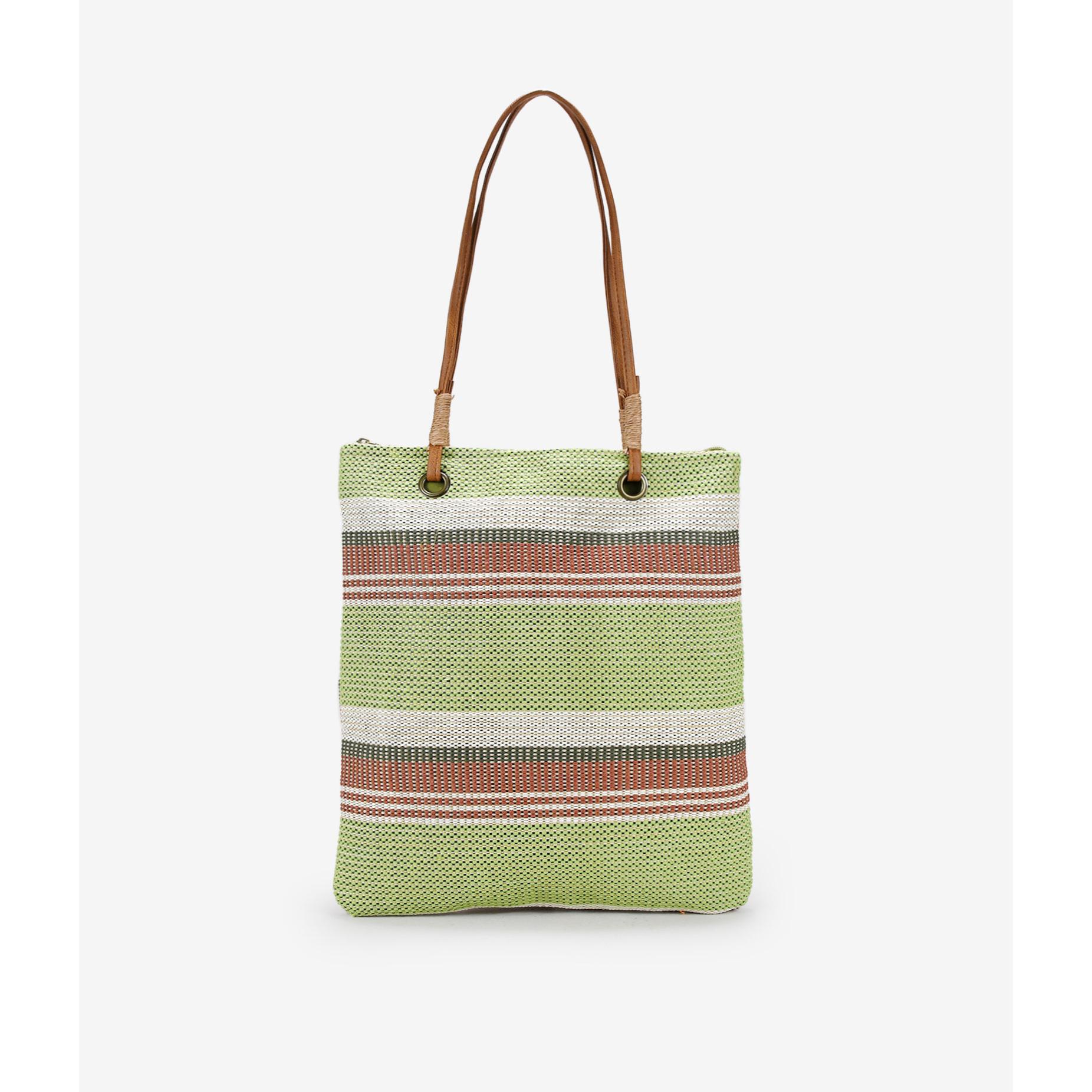 Bolso de playa tipo shopper verde en rafia