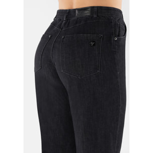 Jeans vita regular e gamba ampia con cuciture centro gamba