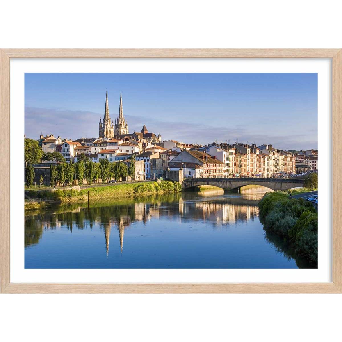 Affiche deco ville bayonne Affiche + cadre en bois - Chêne