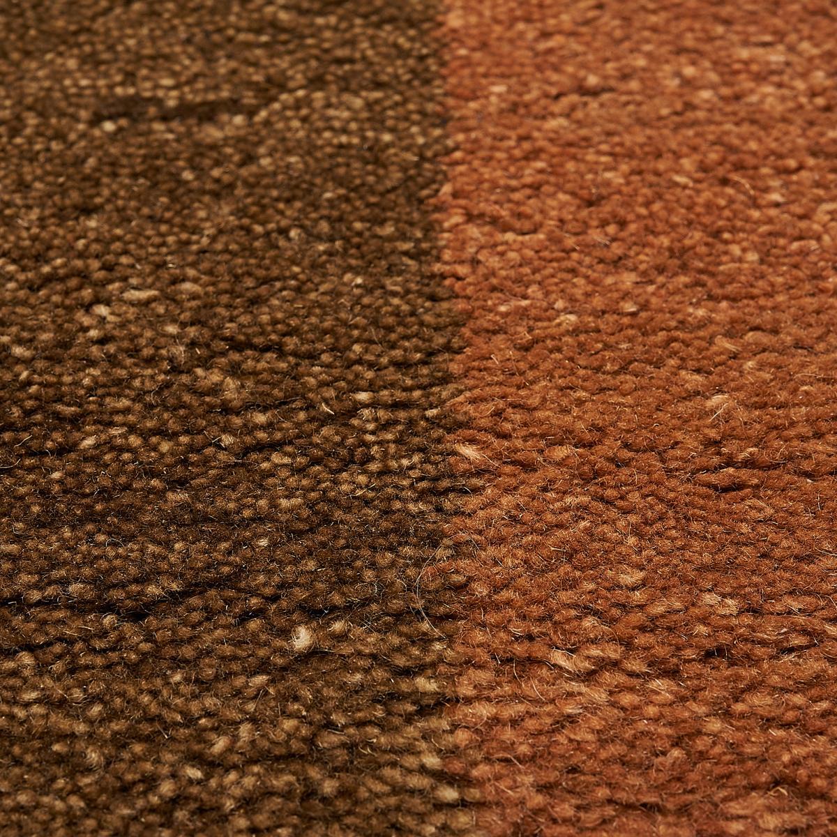 Tapis salon et chambre fait main en laine motif géométrique OLGU