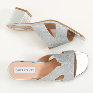 Sandali in simil pelle con tacco comodo e fascia brillantinata