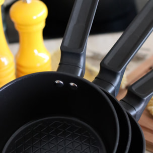 Casserole antiadhésive en aluminium noir 20cm - tous feux FIRST