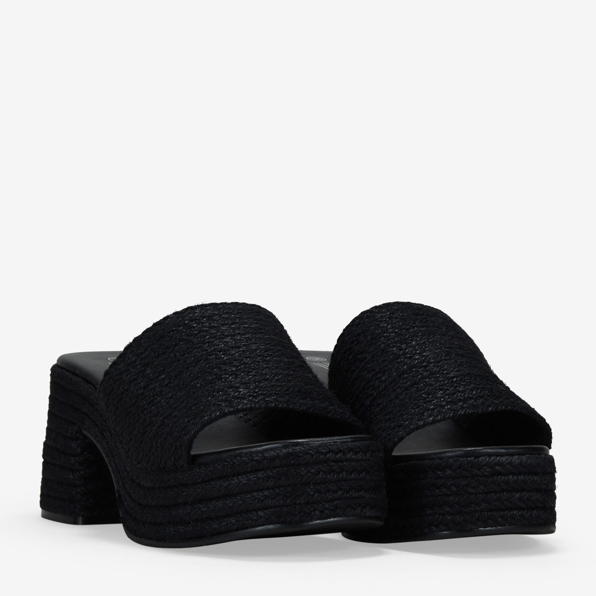 Sandalias de esparto negras con plataforma y tacón