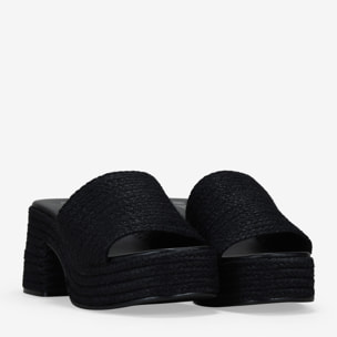 Sandalias de esparto negras con plataforma y tacón