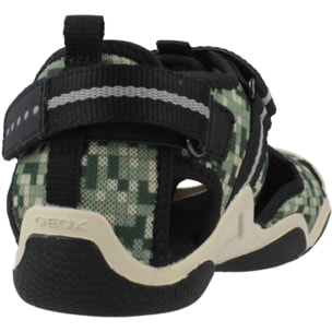 Sandalias Niño de la marca GEOX  modelo JR WADER VERDE