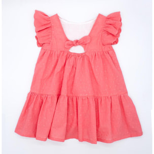 Vestido de voile bordado coral. Con volantes en las sisas, falda fruncida de volantes.