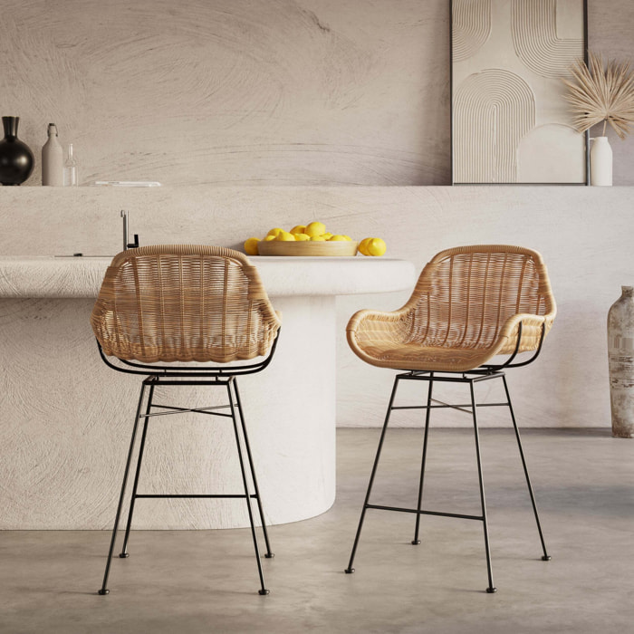 Lot de 2 chaises pour îlot central 65 cm en résine tressée naturelle - Carmela