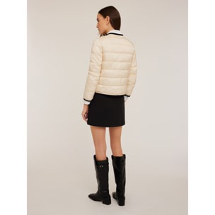 Motivi - Piumino imbottito con bordi a contrasto - Bianco