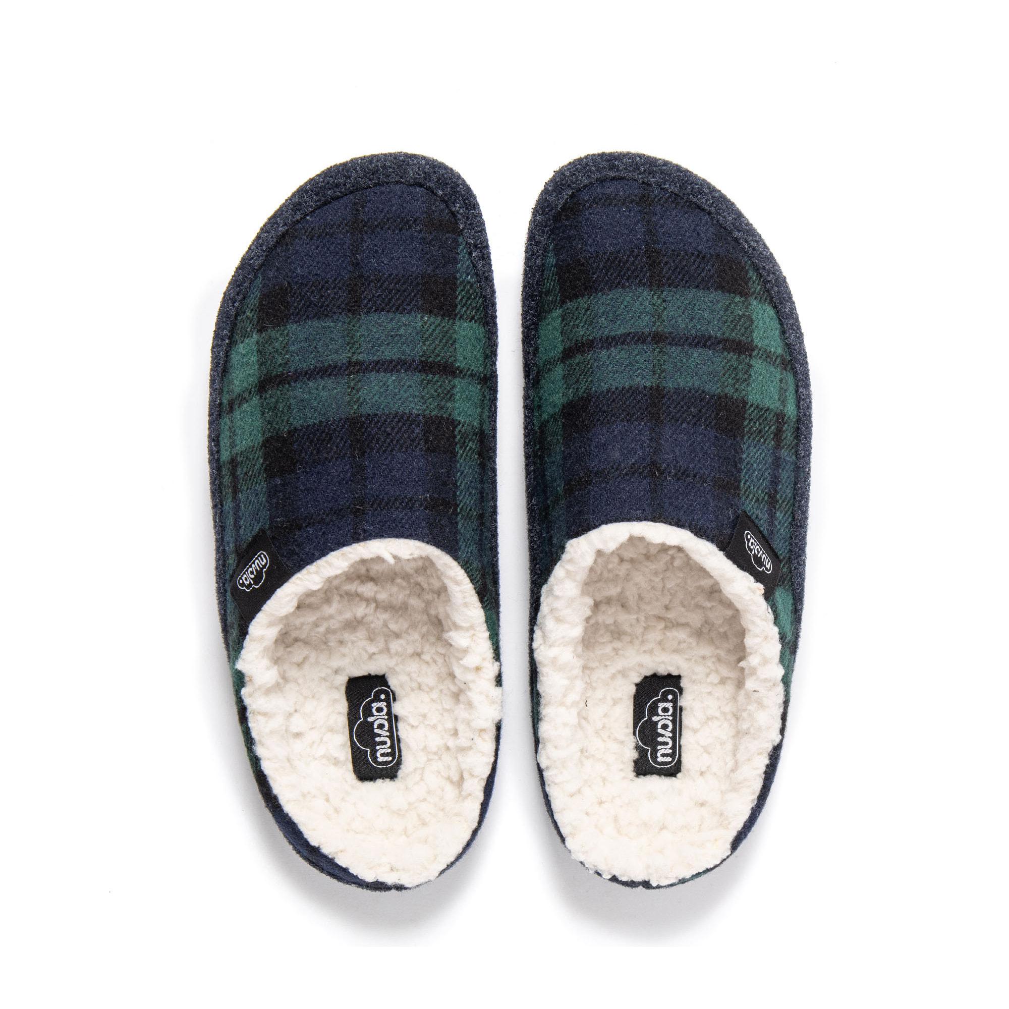 Zapatillas de casa , Zueco Nessy