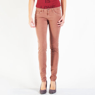 GABARDINA STRETCH. Vita bassa e gamba stretta.