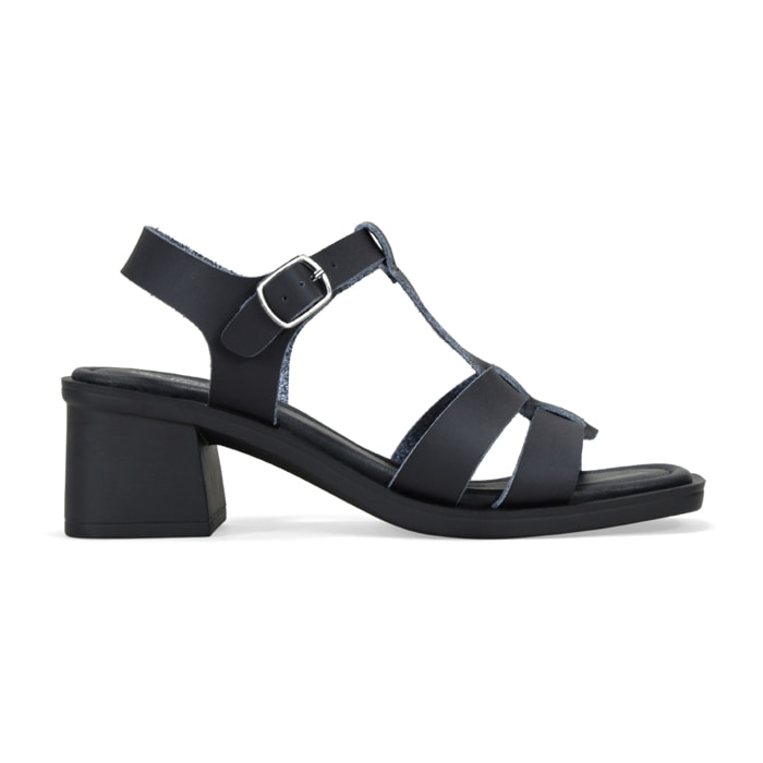 Sandalias de tacón negras con hebilla