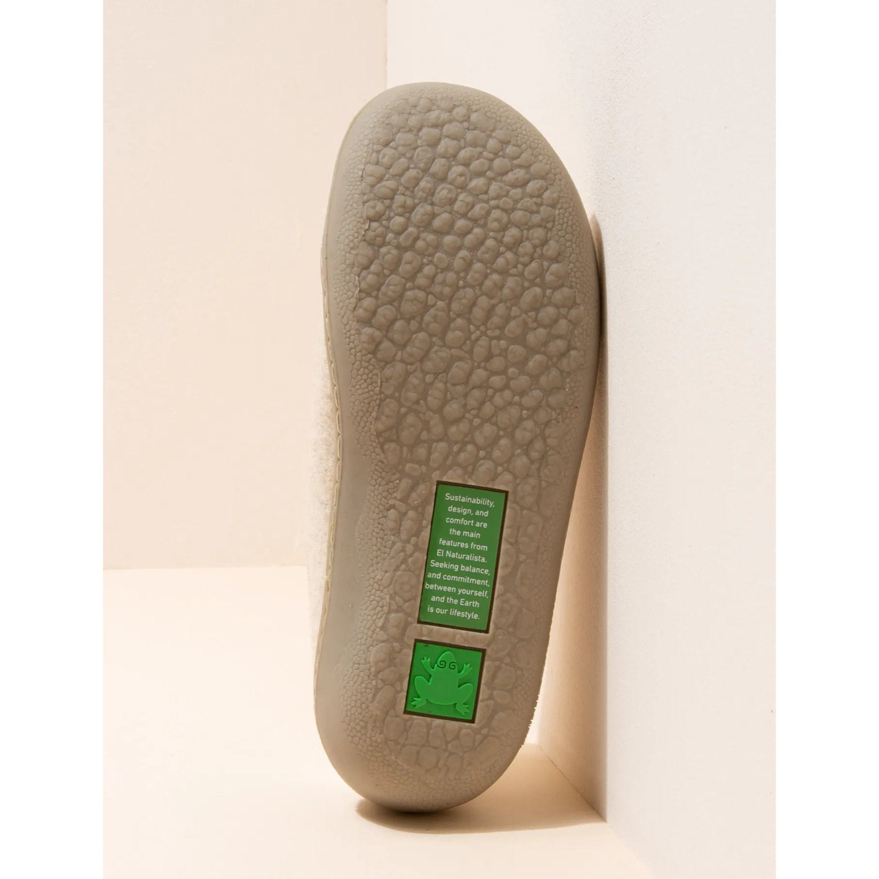 Zapatos NA66 WOOL NATURAL/HOME color Natural