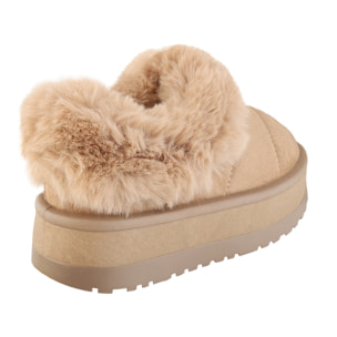 Ciabatte in simil camoscio imbottite con platform
