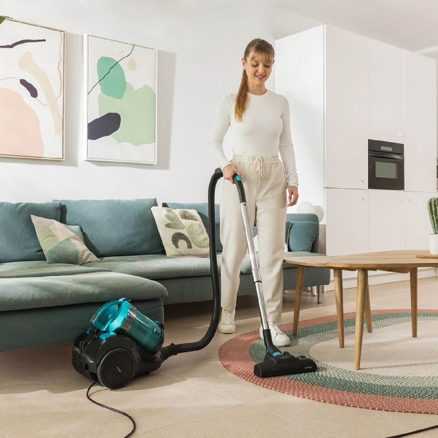 Cecotec Aspirateur-traîneau sans sac Conga RockStar Multicyclonic
