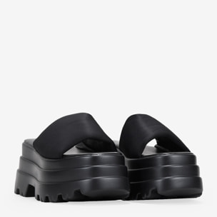 Sandalias de plataforma negras destalonadas en nailon