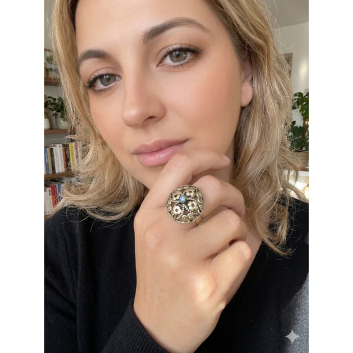 Anillo redondo Vintage con cristal Sw azul vitro en dorado