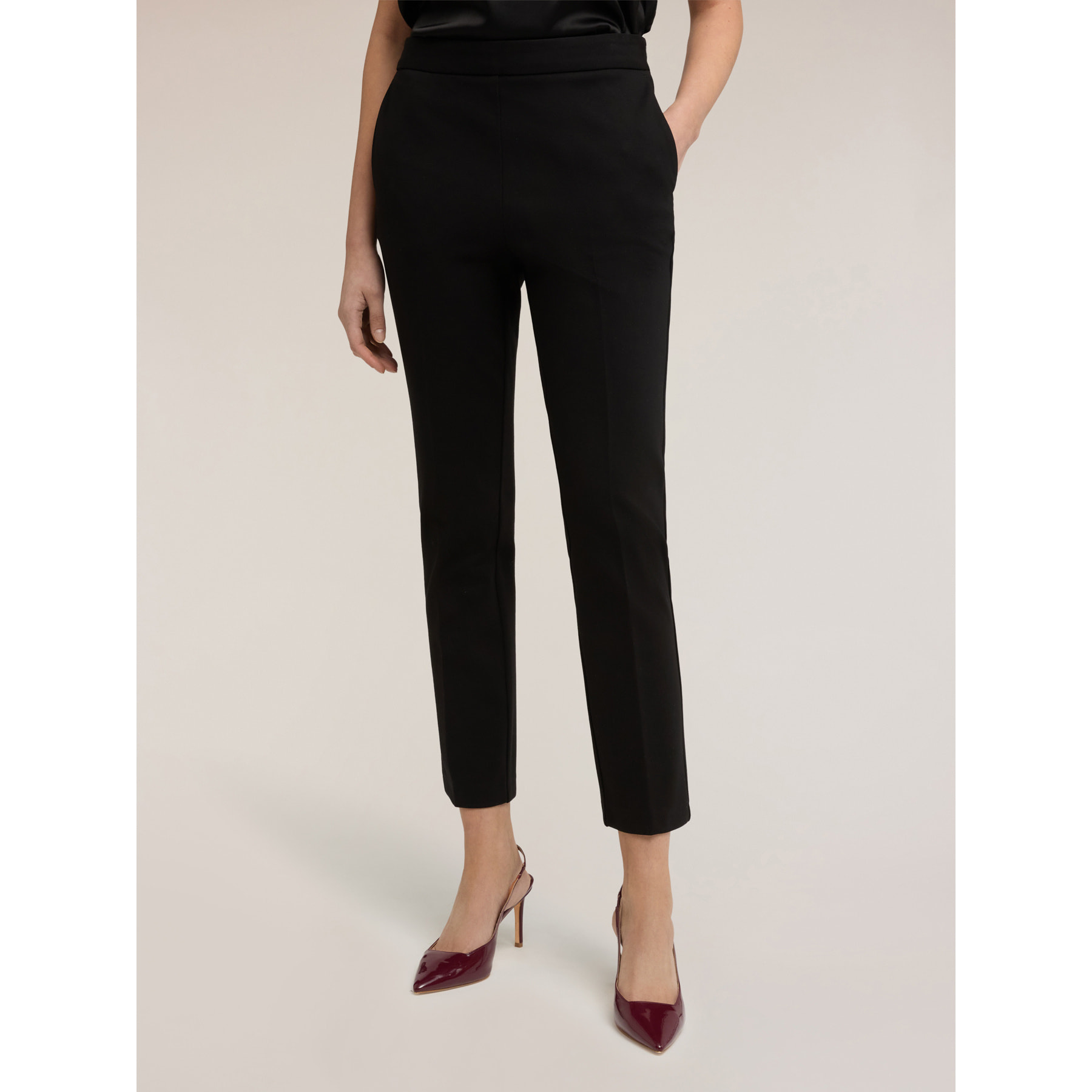 Motivi - Pantalones regulares en punto milano - Negro