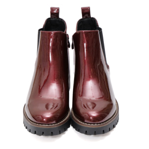 Stivaletto in simil pelle con elastico laterale