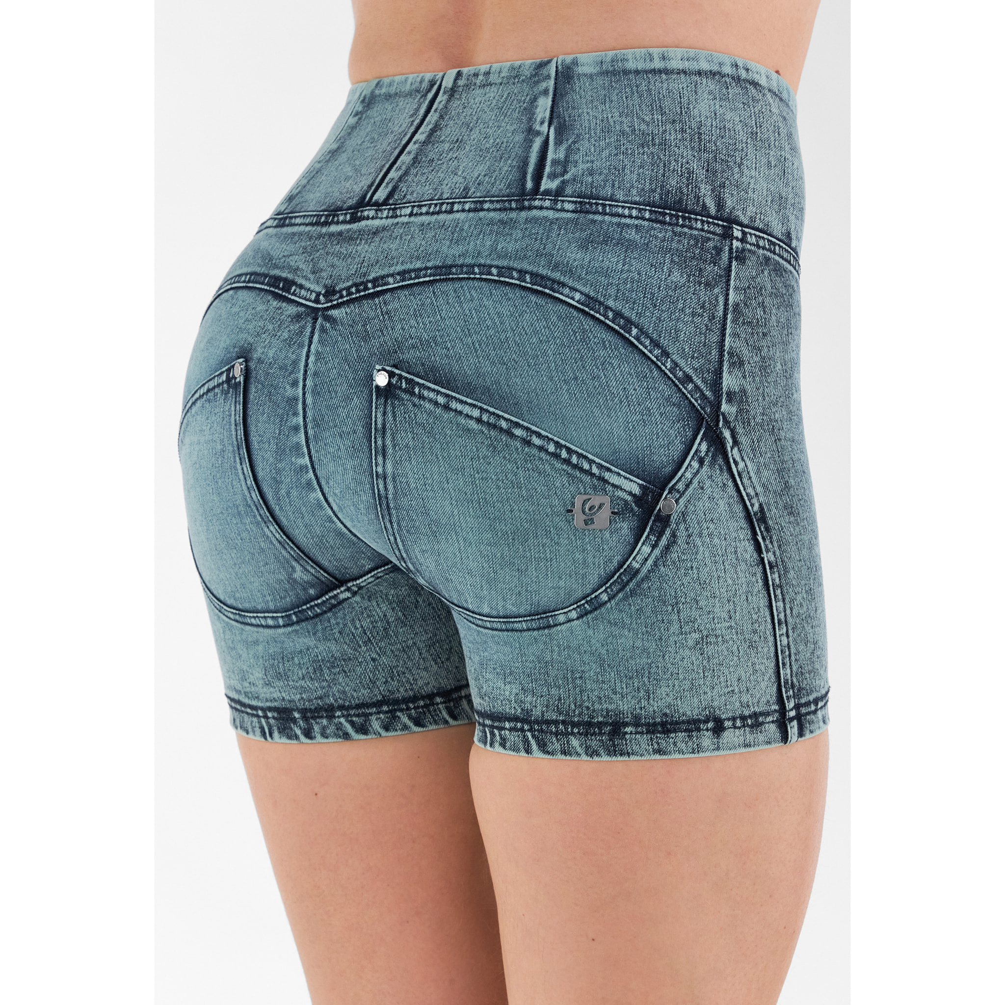 Shorts push up WR.UP® vita alta in denim navetta ecologico marble wash