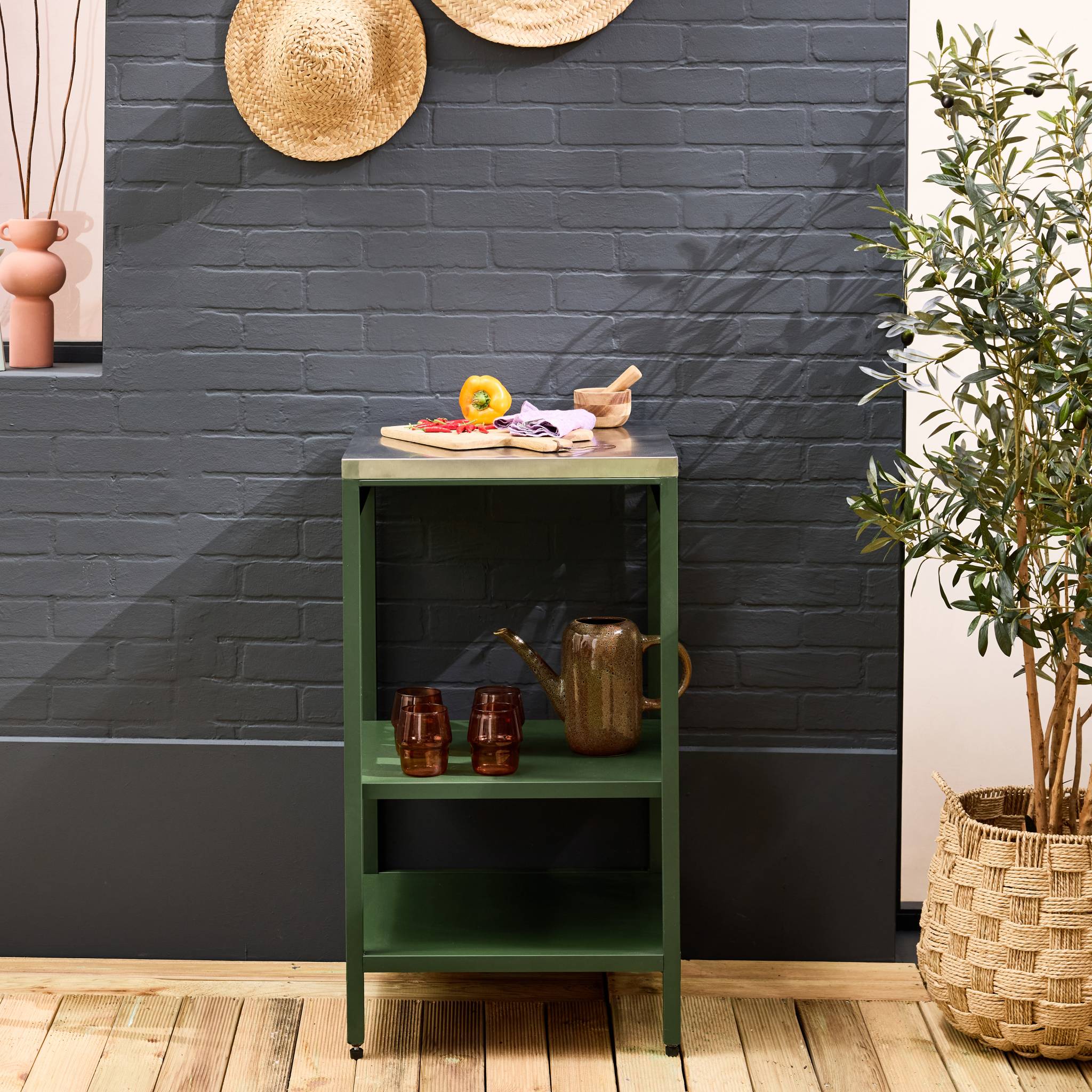 Cuisine d'extérieure en acier vert avec 2 étagères L49cm