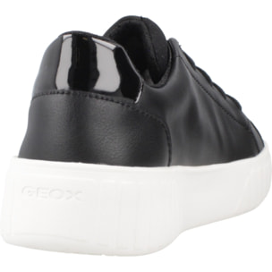 Zapatillas Niña de la marca GEOX  modelo J MIKIROSHI GIRL NEGRO