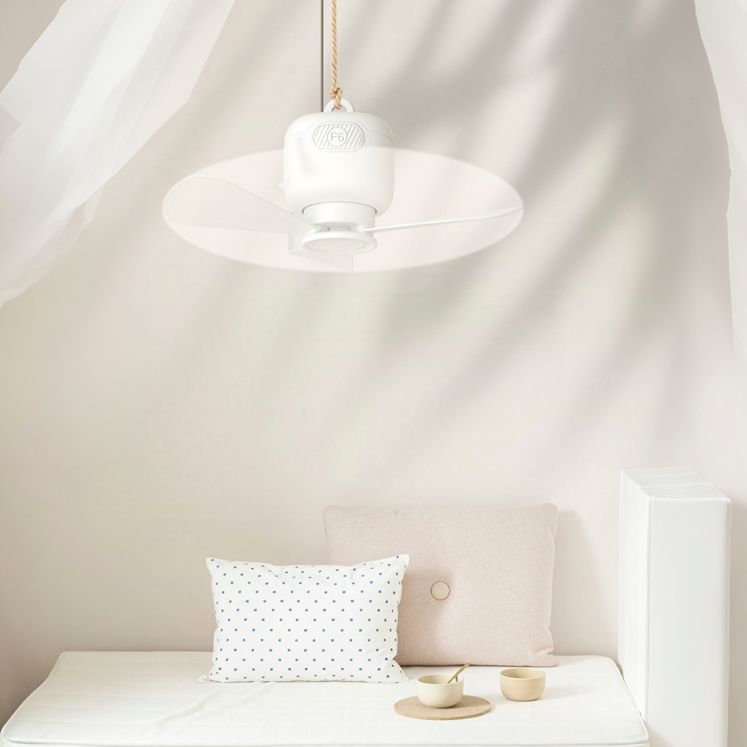 Ventilador de techo FS-6B de 27 cm. Con luz LED integrada y 3 velocidades. Cable de alimentación de 3 metros.