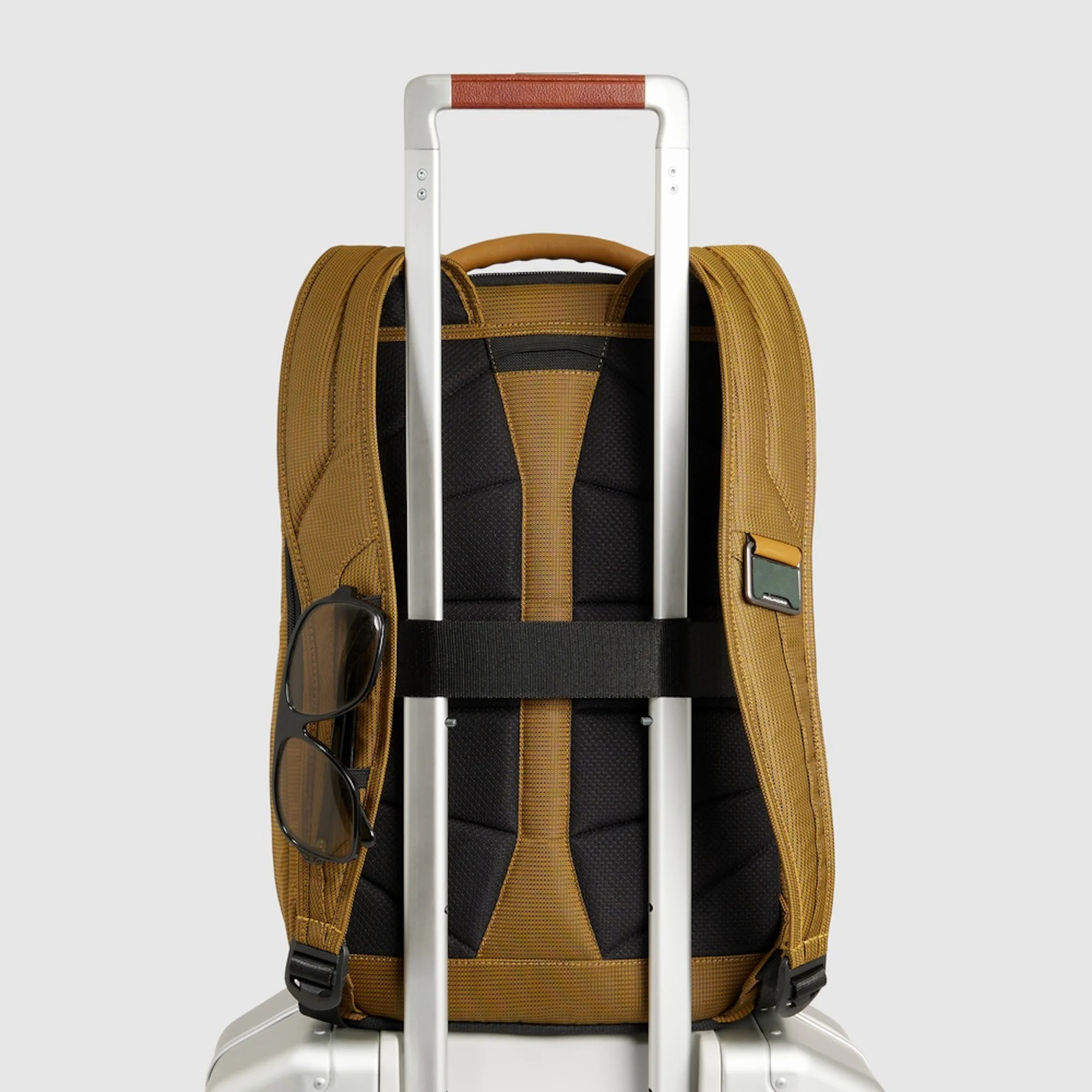 Piquadro Zaino porta pc e iPad® in tessuto riciclato e materiale bio-based con protezioni antiurto e RFID