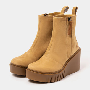 Botines con tacón 2091 NOBUCK KARAMEL/ CATANIA color Karamel