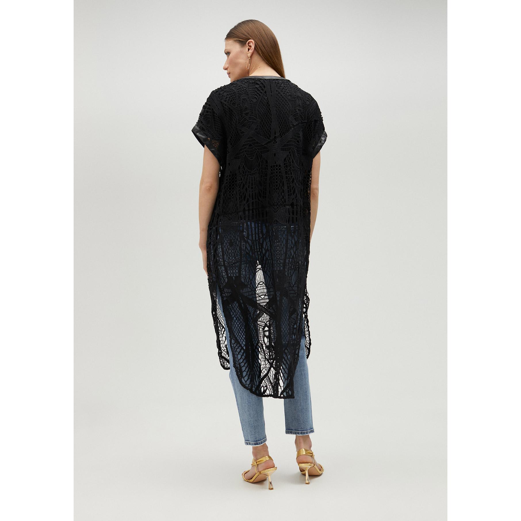 Camicia traforata guipure