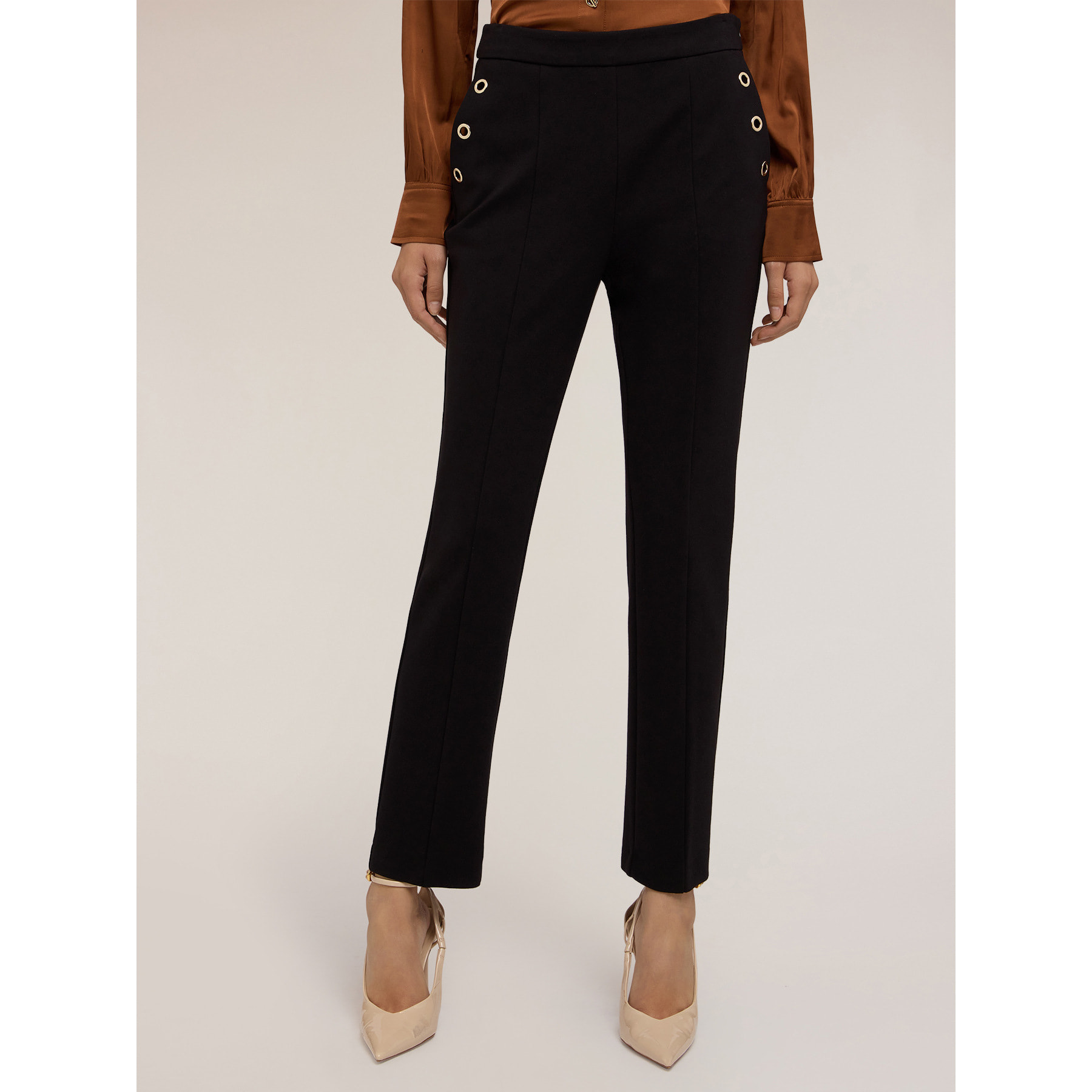 Motivi - Pantaloni regular con motivo occhielli - Nero