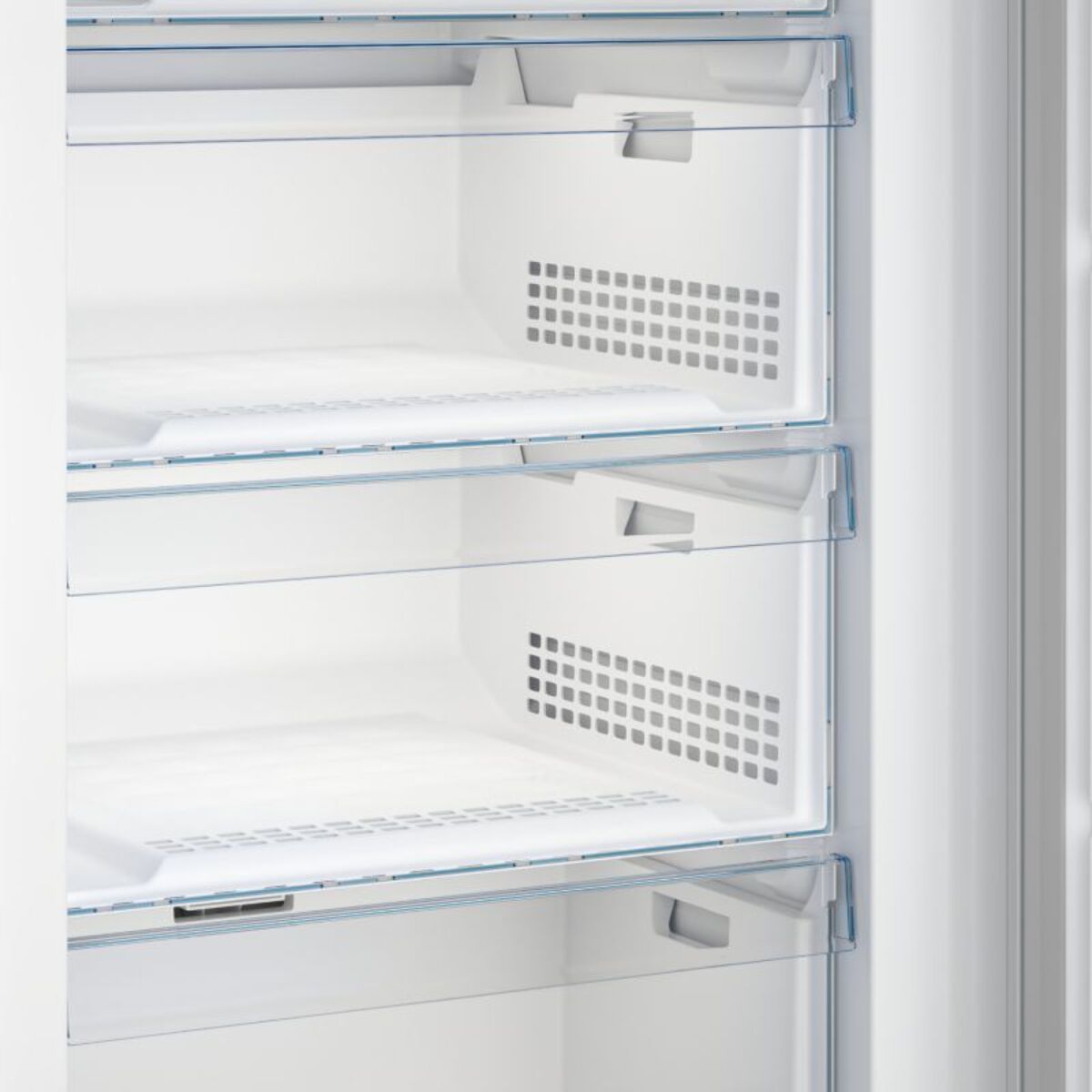 Congélateur armoire BEKO RFNE448E55W