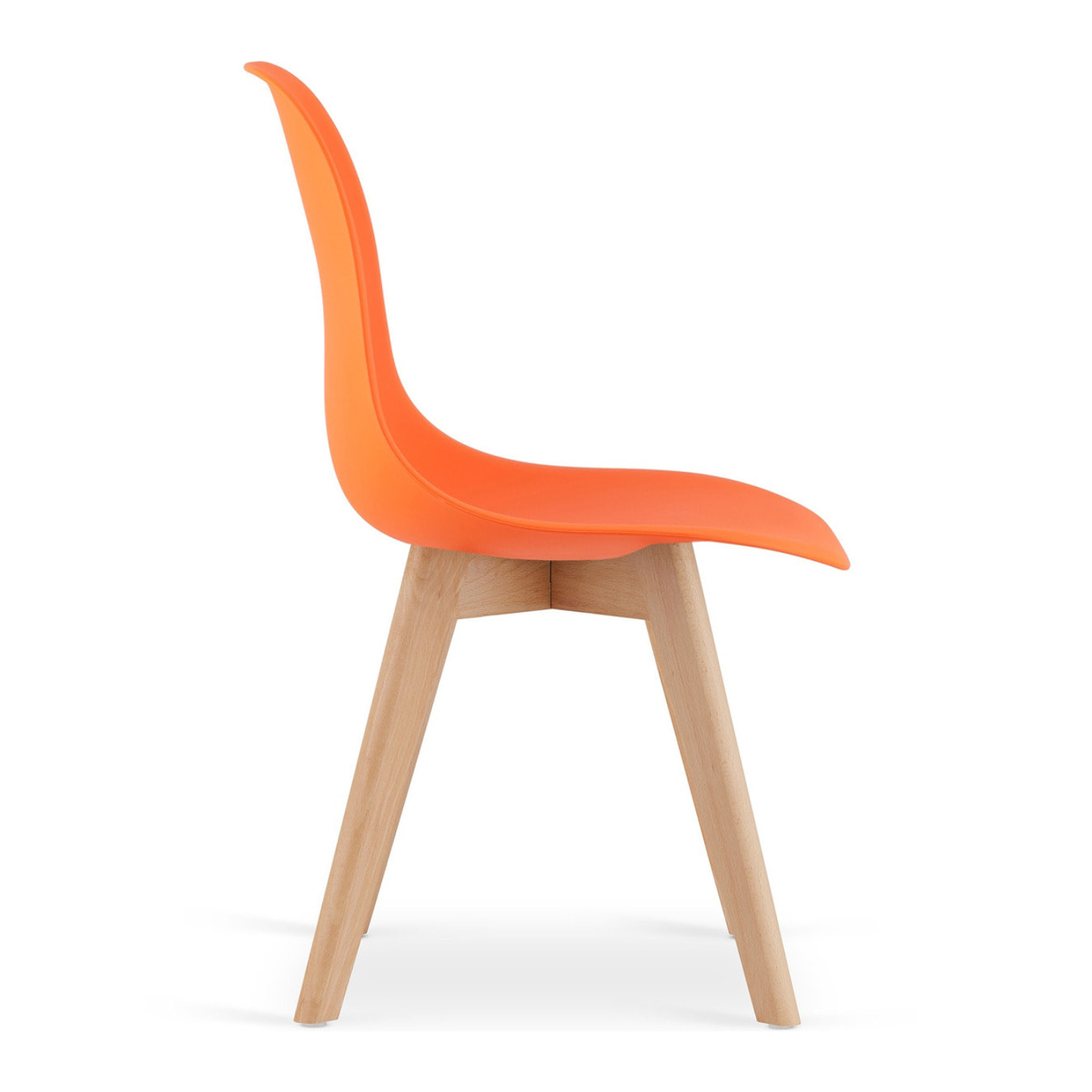 Sedia di design Kito arancione con gambe in legno di faggio