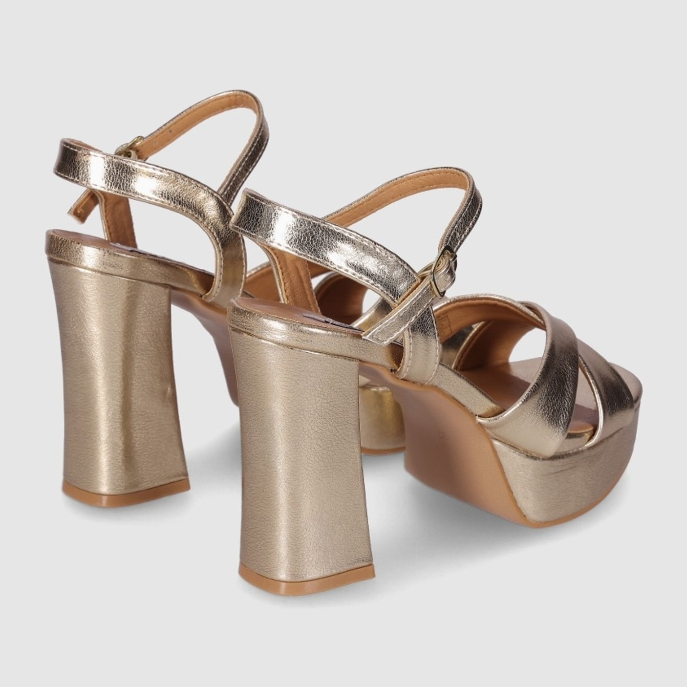 Sandalias - Oro - Tacón: 10 cm