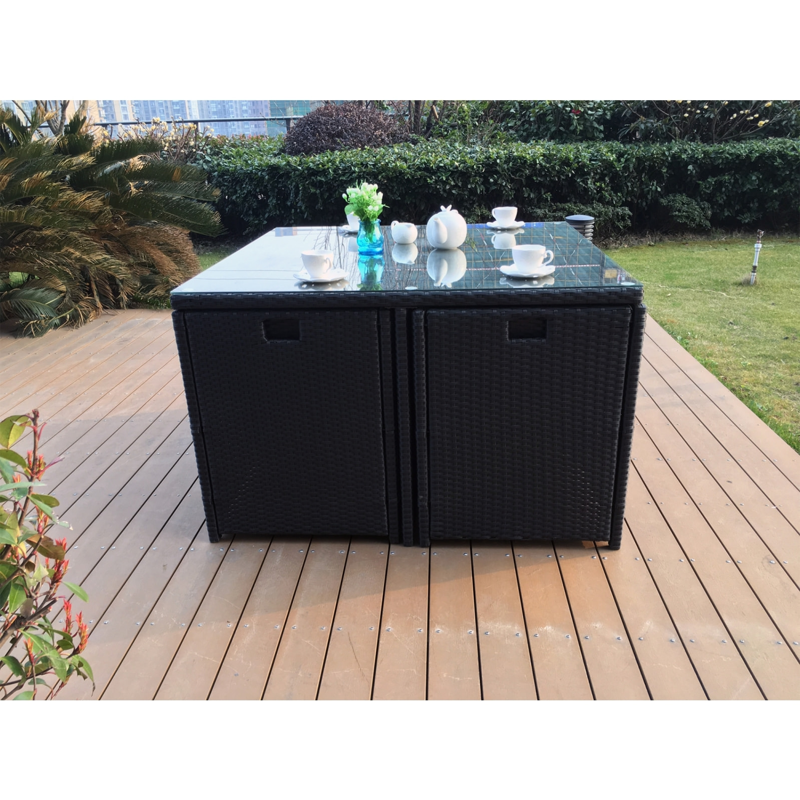 Salon de jardin 8 places noir-gris + housse de protection REGINA