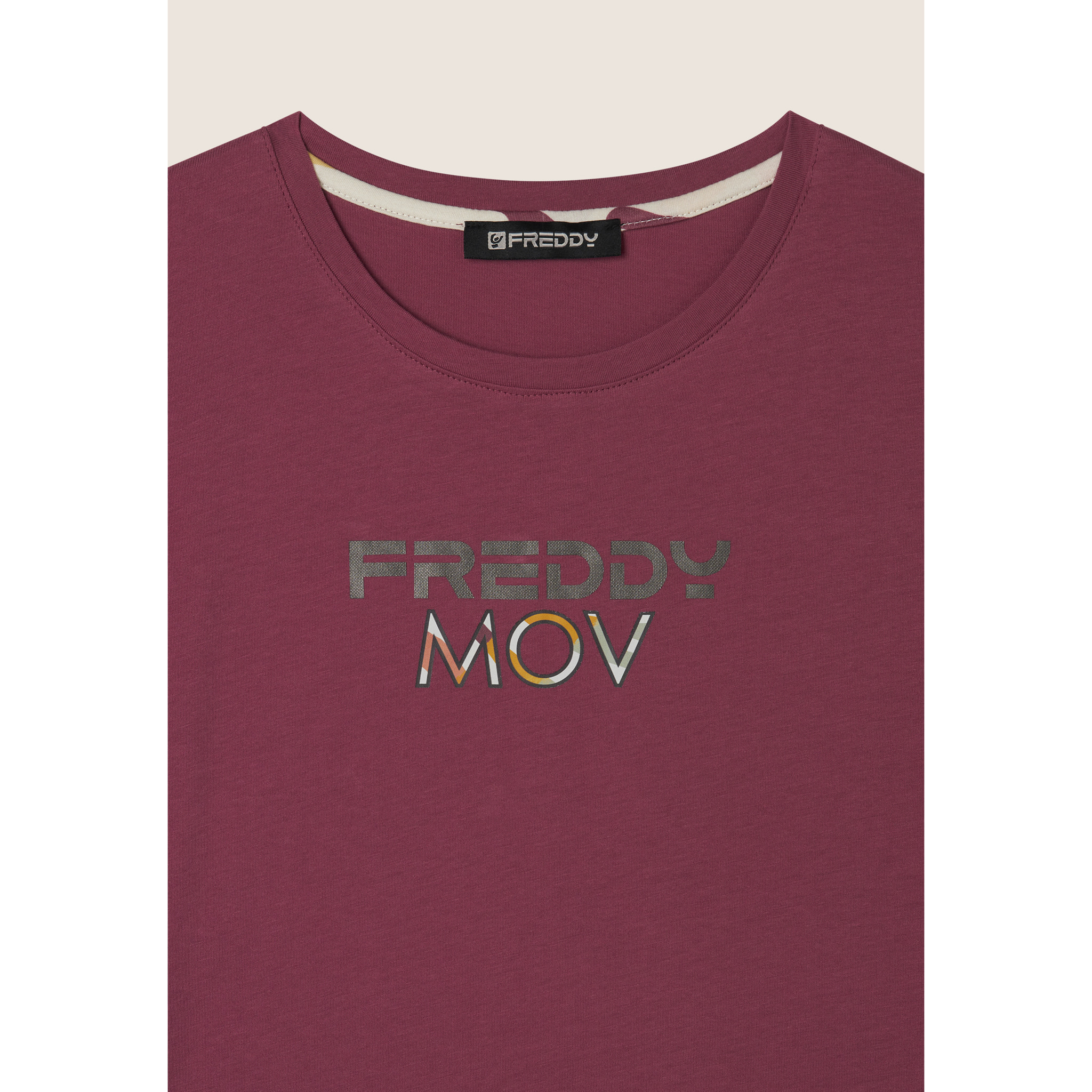 T-shirt Cropped con Spacchi Laterali