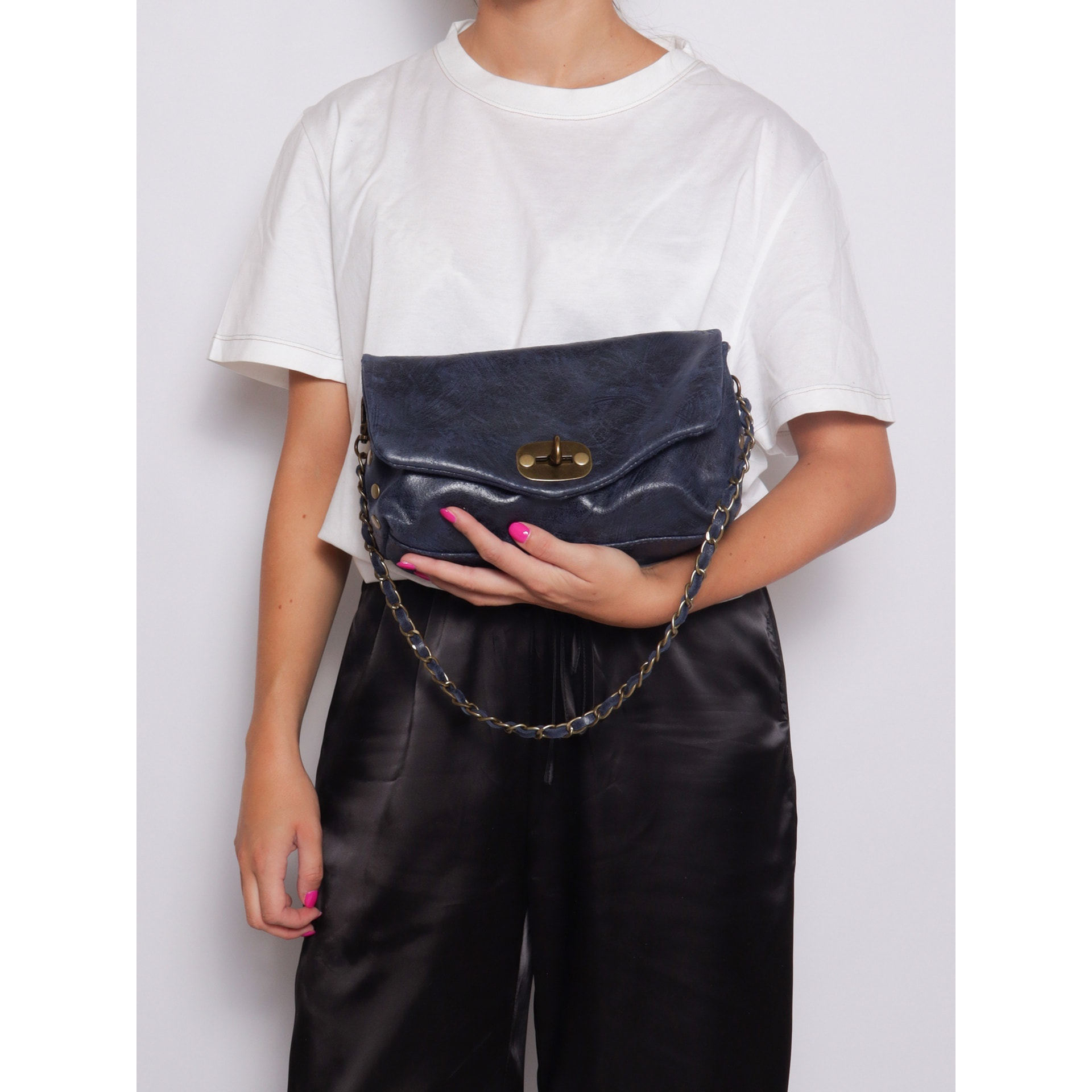 Borsa a tracolla da donna Made in Italy - Modello Floralia Lux - Pelle scamosciata - 25.0 x 15.0 x 11.0 cm